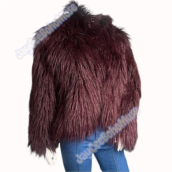 Faux Fur Cropped Coat - Picture 9 of 15